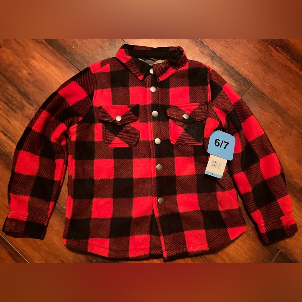 NWT Boys size 6-7 Eddie Bauer Sherpa lined jacket